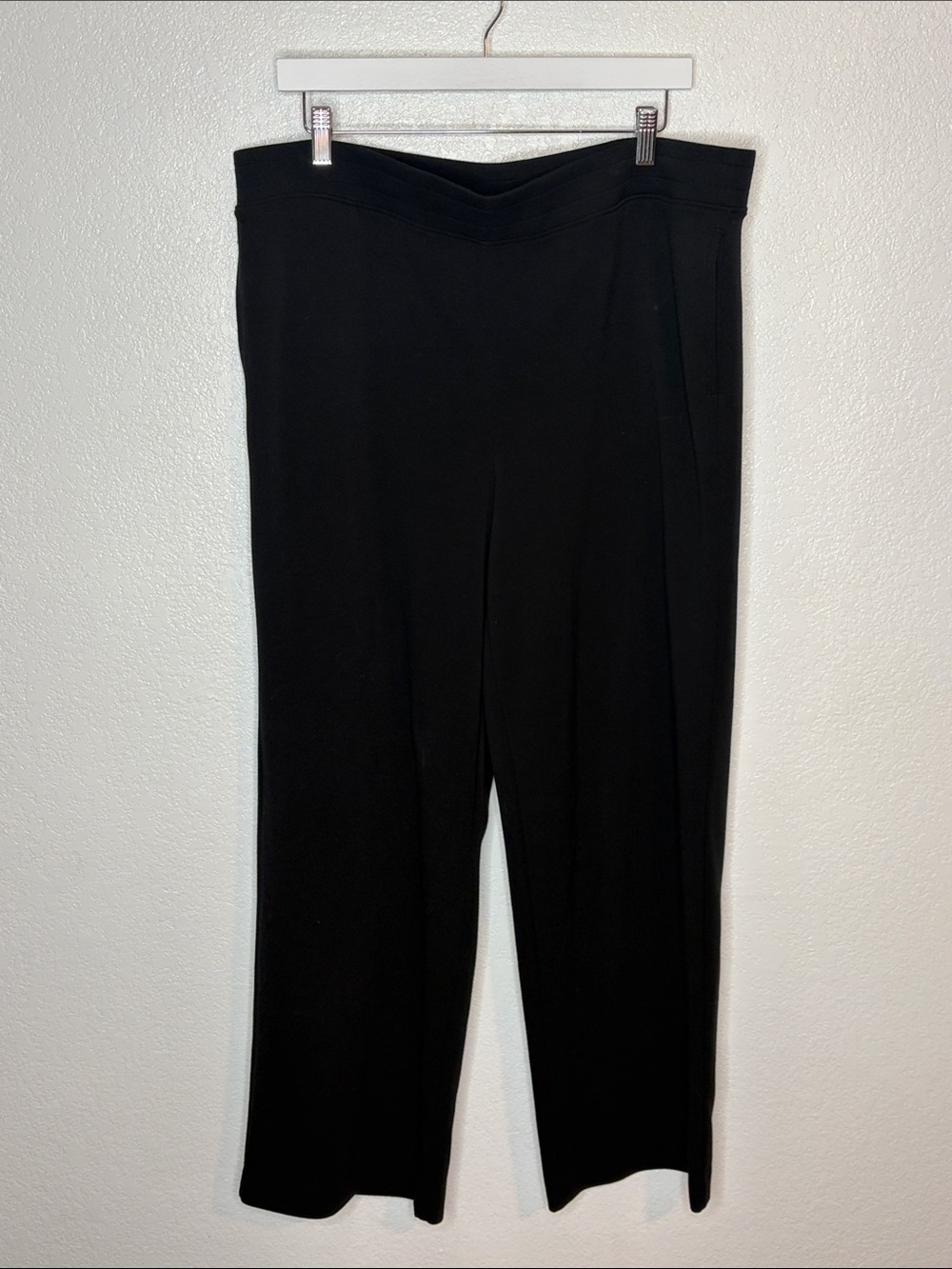 Chico’s Weekend Black Straight Leg Pull On Lounge Pants Size 3 (US XL)